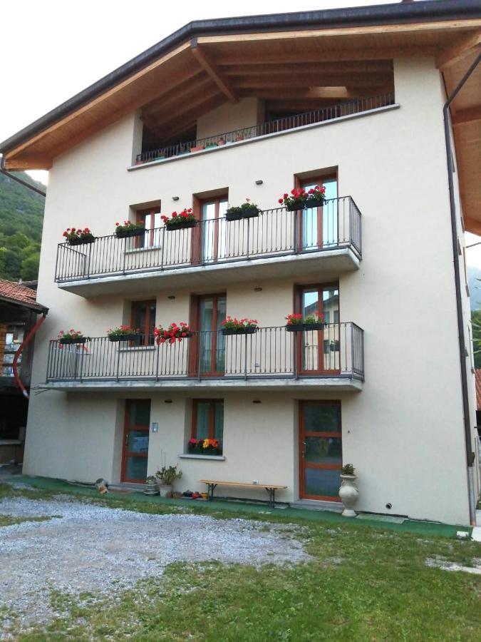 B&B Le Aquane Ono San Pietro Екстериор снимка